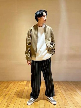 「COLUMN（コラム）のアイテム（ブルゾン）」を使った、ESTNATION MENSさん（メンズ・173cm）の秋コーディネート