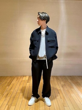 「Vネック」｜「アイテム（ブルゾン）」を使った、ESTNATION MENSさん（メンズ・173cm）の春コーディネート
