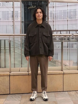 「COLUMN（コラム）のアイテム」を使った、ESTNATION MENSさん（メンズ・180cm）の春コーディネート