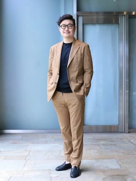「アイテム（テーラードジャケット、イエロー系）」を使った、ESTNATION MENSさん（メンズ・180cm）の夏コーディネート