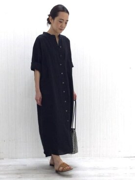 「アイテム（シャツワンピース、ブラック系）」を使った、Yokoさん（レディース・158cm）の夏コーディネート