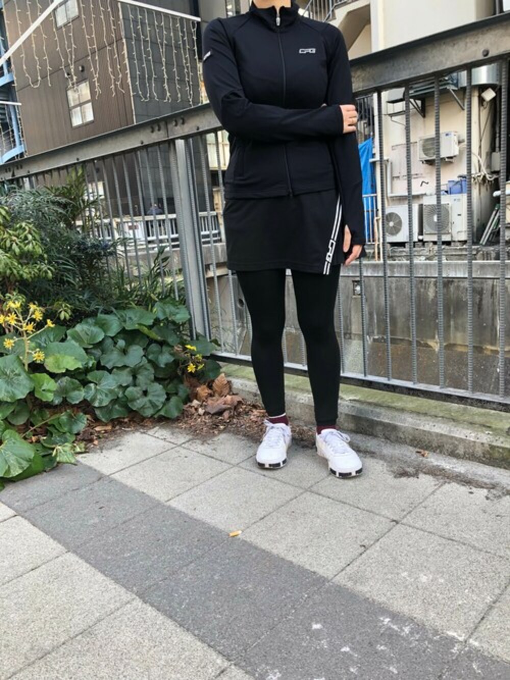 CPGGOLF official｜CPG GOLFのナイロンジャケットを使った