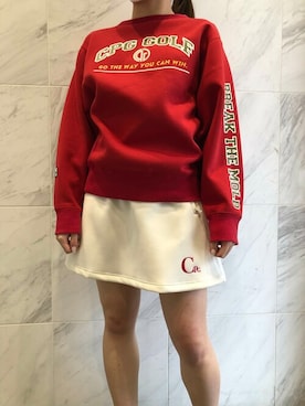 「レッドコーデ」｜「アイテム（スウェット）」を使った、CPGGOLF officialさん（レディース・153cm）の冬コーディネート