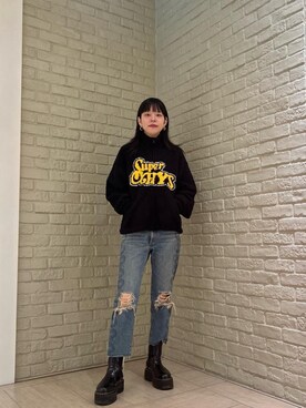 「HYSTERIC GLAMOUR（ヒステリックグラマー）のSNAKE LOOP 8分丈クラッシュデニムパンツ（デニムパンツ）」を使った、ゆうかさん（レディース・164cm）の秋コーディネート