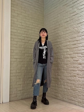 「HYSTERIC GLAMOUR（ヒステリックグラマー）のSNAKE LOOP 8分丈クラッシュデニムパンツ（デニムパンツ）」を使った、ゆうかさん（レディース・164cm）の秋コーディネート