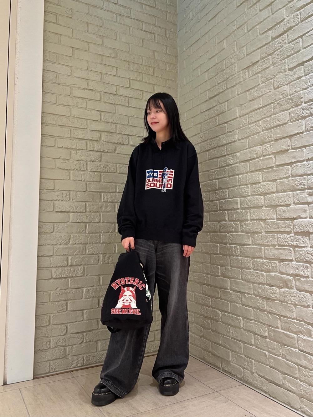 COLLEEGE COLLAGE スウェットショルダーバッグ COLLEEGE COLLAGE スウェットショルダーバッグを使った人気