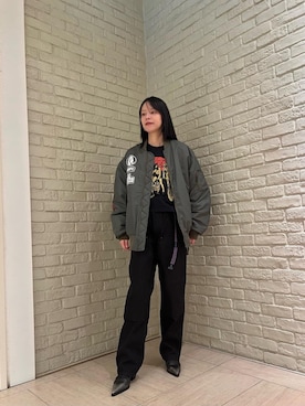 「アイテム（Tシャツ/カットソー、ブラック系）」を使った、ゆうかさん（レディース・164cm）の秋コーディネート