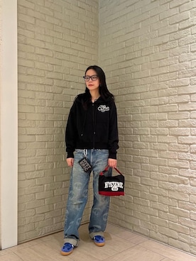 「アイテム（ポーチ）」を使った、ゆうかさん（レディース・164cm）の春コーディネート