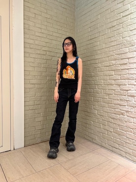 「HYSTERIC GLAMOUR（ヒステリックグラマー）のデニムフレアパンツ（デニムパンツ、ブルー系）」を使った、ゆうかさん（レディース・164cm）の春コーディネート