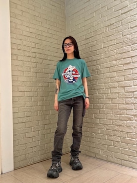 HYSTERIC GLAMOUR（ヒステリックグラマー）の「LEVITATED GIRL チビT