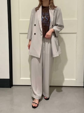 「a.v.v（アーヴェヴェ）のアイテム（ジャケット/アウター）」を使った、a.v.v本社スタッフさん（レディース・151cm）の春コーディネート