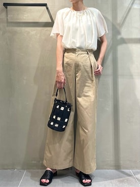 「a.v.v（アーヴェヴェ）のアイテム（その他パンツ）」を使った、a.v.v本社スタッフさん（レディース・169cm）の夏コーディネート