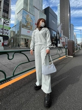 GUESS JAPANさん（レディース・155cm）の春コーディネート