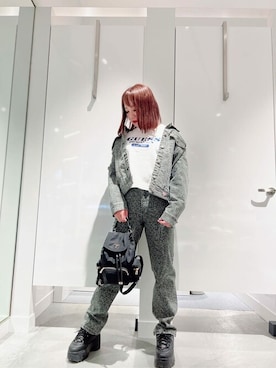 「Guess Jeans 」｜GUESS JAPANさん（レディース・161cm）の春コーディネート