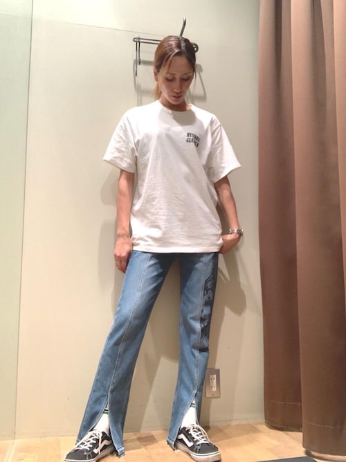 GUITAR GIRL センタースリットデニムパンツ（デニムパンツ