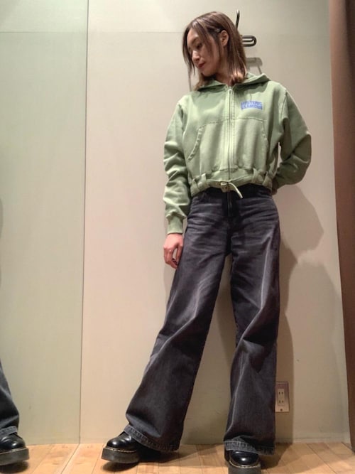 BABYSITTING CLUB ショート丈パーカー（パーカー）｜HYSTERIC GLAMOUR