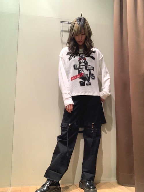 HYSTERIC GLAMOUR　ヒステリックグラマー　Tシャツ　プルオーバー HYSTERIC GLAMOUR（ヒステリックグラマー）の「HYSTERIC ll プル