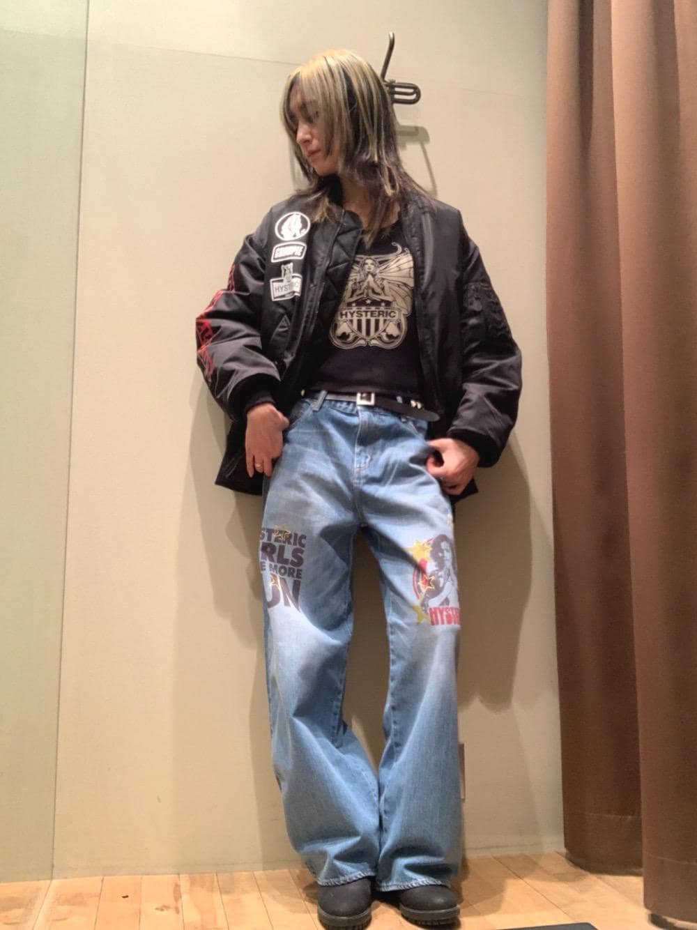 HYSTERIC GLAMOUR LEVITATED GIRL チビTシャツ LEVITATED GIRL チビTシャツ|HYSTERIC GLAMOUR WOMEN | HYSTERIC