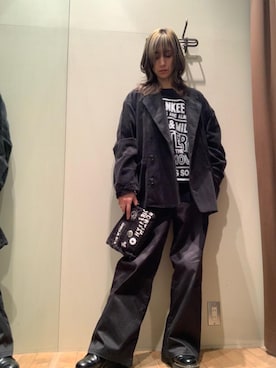 「アイテム（クラッチバッグ）」を使った、kanaさん（レディース・172cm）の冬コーディネート