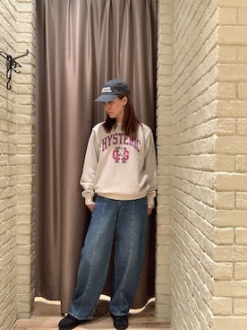 「HYSTERIC GLAMOUR（ヒステリックグラマー）のカーブデニムパンツ（デニムパンツ、ブルー系）」を使った、kanaさん（レディース・172cm）の秋コーディネート