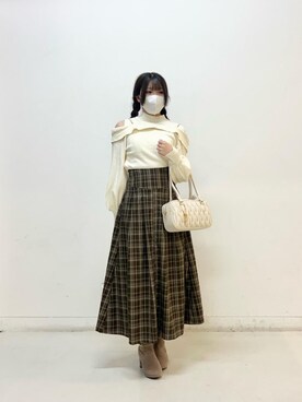 「MAJESTIC LEGON（マジェスティックレゴン）の【WEB限定サイズ展開あり】取り外しできるパールブーツ（ブーツ、ベージュ系）」を使った、ふうかさん（レディース・156cm）の秋コーディネート