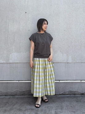 「リバーシブル」｜「アイテム（アクセサリー）」を使った、junさん（レディース・154cm）の夏コーディネート