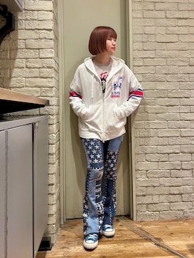 「リバーシブル」｜「アイテム（パンツ）」を使った、mariko.tさん（レディース・161cm）の春コーディネート