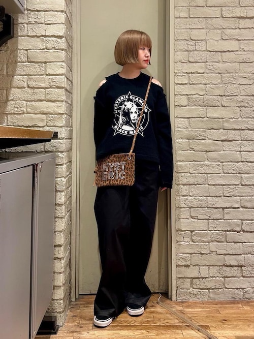 ヒステリックグラマー 3つ折りウォレット 箱付き ロゴスタッズ 三つ折りウォレット（財布）｜HYSTERIC GLAMOUR