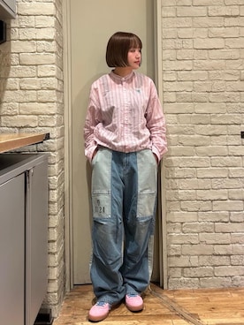 「HYSTERIC GLAMOUR（ヒステリックグラマー）のHYS MOUSE刺繍 ストライプシャツブルゾン（ブルゾン、ピンク系）」を使った、mariko.tさん（レディース・161cm）の春コーディネート