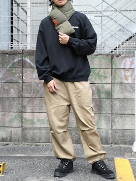 「マフラーコーデ」｜「アイテム（スウェット）」を使った、setup7_menさん（メンズ・184cm）の秋コーディネート