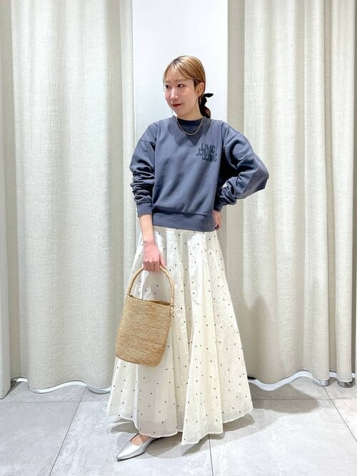 BABYLONE 本部BABYLONE STAFFさんのスカートを使ったコーディネート 