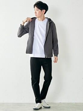 「MEN'S MELROSE（メンズメルローズ）のアイテム（スニーカー）」を使った、kentaro.tさん（メンズ・176cm）の夏コーディネート