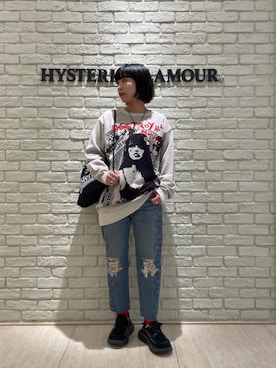 「HYSTERIC GLAMOUR（ヒステリックグラマー）のSNAKE LOOP 8分丈クラッシュデニムパンツ（デニムパンツ）」を使った、OKUDAさん（レディース・161cm）の秋コーディネート