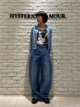 「HYSTERIC GLAMOUR（ヒステリックグラマー）のカーブデニムパンツ（デニムパンツ、ブルー系）」を使った、OKUDAさん（レディース・160cm）の春コーディネート