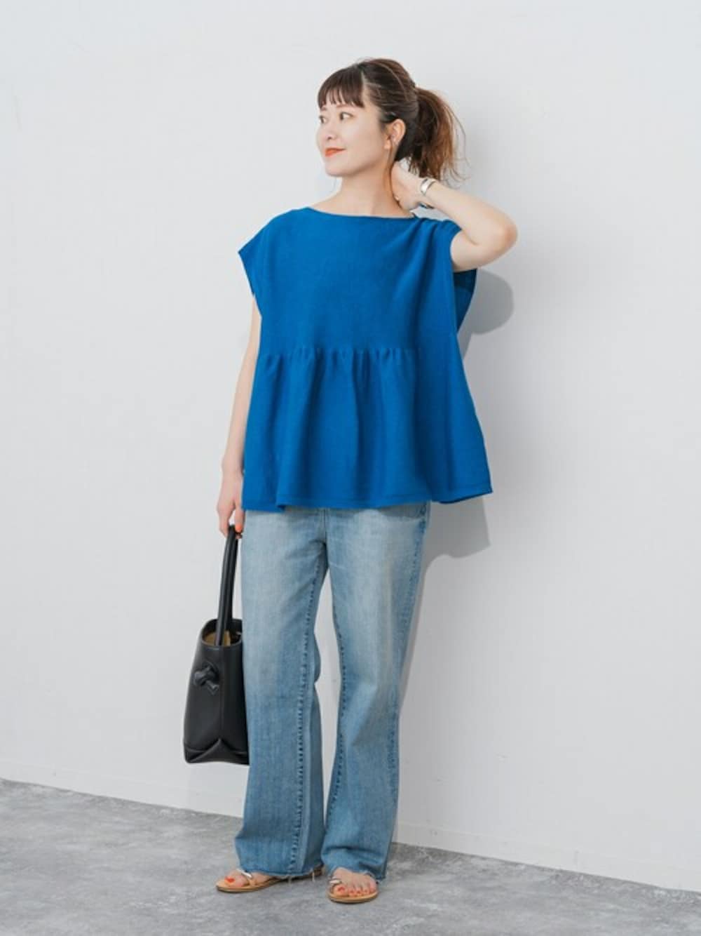 「リネン、サマーニット、夏コーデ、Spick & Span(Spick & Span)」｜「Spick & Spanの《追加2》手洗い可 /  ギマコットンフレンチスリーブプルオーバー（ニット/セーター、ブルー系）」を使った、RIKAさん（レディース・160cm）の夏コーディネートの1枚目の写真