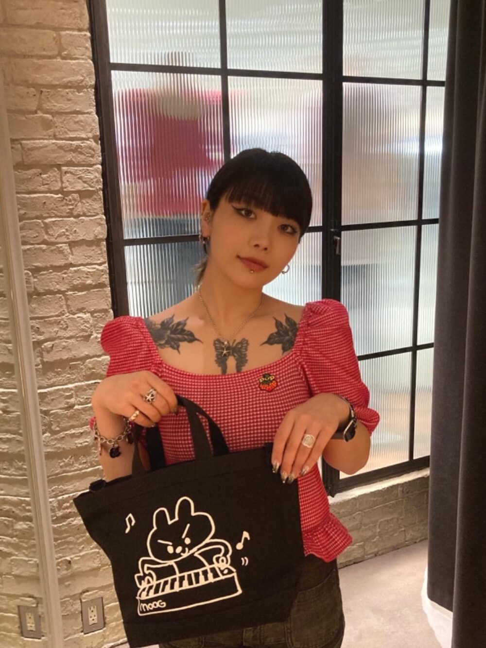 ヒステリックグラマー HYSTERIC GLAMOUR 24SS POP BERRY刺繍 プルオーバー カットソー F ブルー 白 ホワイト 中古】ヒステリックグラマー HYSTERIC GLAMOUR 24SS POP BERRY