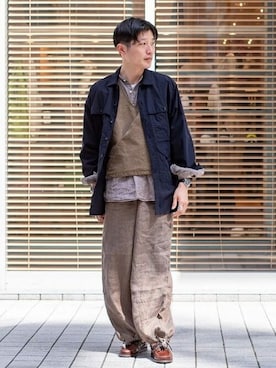「アイテム（モカシン/デッキシューズ、その他）」を使った、BEAMS PLUSさん（メンズ・175cm）の春コーディネート