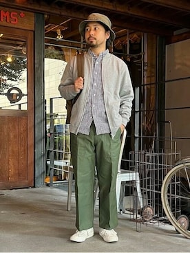 BEAMS PLUSさんの「BEAMS PLUS / ブロード ギンガムチェック ボタンダウンシャツ」を使ったコーディネート