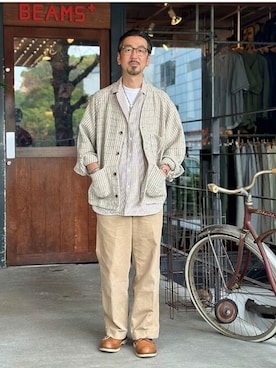 「BEAMS PLUS（ビームスプラス）のアイテム（ジャケット/アウター）」を使った、BEAMS PLUSさん（メンズ・169cm）の春コーディネート