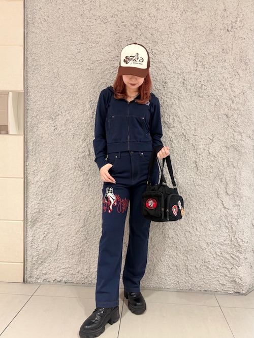 ✨美品✨ ヒステリックグラマー ミニボストンバッグ ヒスガール HYSTERIC GLAMOUR（ヒステリックグラマー）の「TYPE LOGO ミニボストン