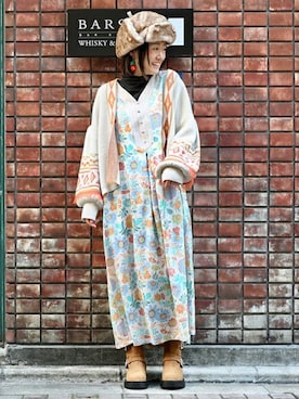「チチカカ」｜「アイテム（カーディガン/ボレロ）」を使った、チチカカさん（レディース・157cm）の秋コーディネート
