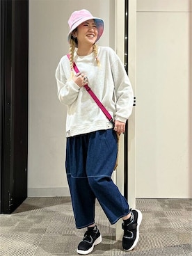 「チチカカ」｜「アイテム（スニーカー）」を使った、チチカカさん（レディース・163cm）の冬コーディネート