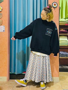 「エスニック」｜「アイテム（スウェット）」を使った、チチカカさん（レディース・155cm）の冬コーディネート
