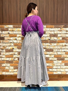 「エスニック」｜「アイテム（ジャンパースカート）」を使った、チチカカさん（レディース・164cm）の春コーディネート