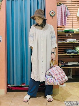 「チチカカ」｜「アイテム（サンダル）」を使った、チチカカさん（レディース・165cm）の春コーディネート