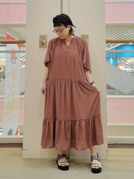 「チチカカ」｜「アイテム（サンダル）」を使った、チチカカさん（レディース・160cm）の春コーディネート