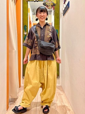 「チチカカ」｜「アイテム（シャツ/ブラウス）」を使った、チチカカさん（レディース・155cm）の春コーディネート