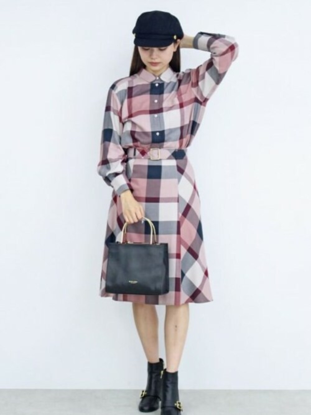 BLUE LABEL CRESTBRIDGE（ブルーレーベルクレストブリッジ）の