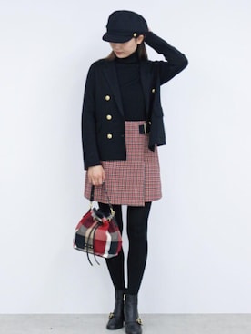 「BLUE LABEL CRESTBRIDGE（ブルーレーベルクレストブリッジ）のアイテム（テーラードジャケット）」を使った、ブルーレーベル・クレストブリッジ公式さん（レディース・167cm）の冬コーディネート