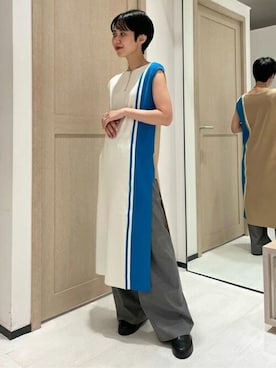 「ニットベスト」｜「アイテム（スリッポン）」を使った、Shinzato_TOMORROWLANDさん（レディース・158cm）の夏コーディネート